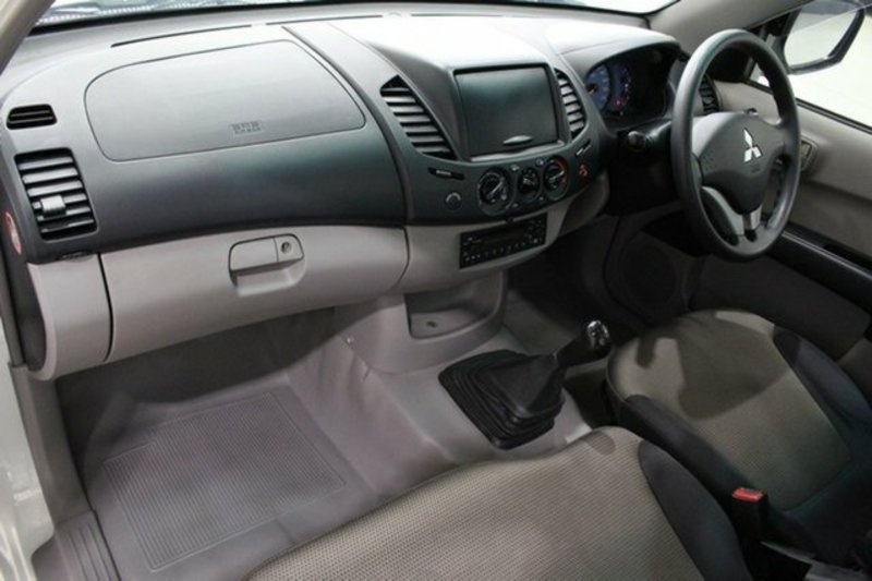 2009 MITSUBISHI TRITON GL MN MY10