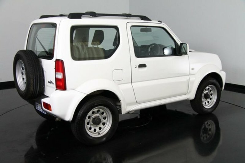 2013 SUZUKI JIMNY Sierra SN413 T6