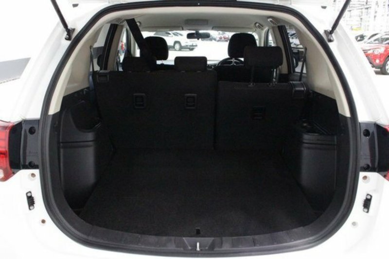 2015 MITSUBISHI OUTLANDER ES (4x4) ZJ MY14.5
