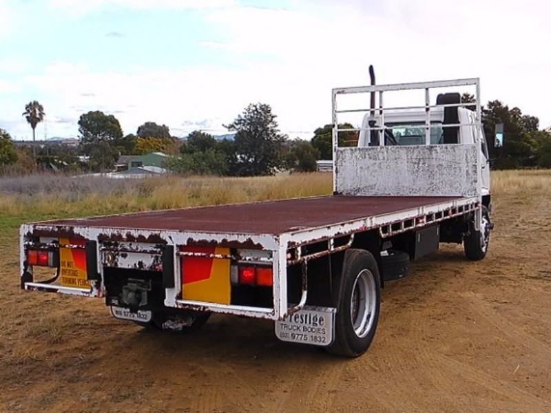 2006 MITSUBISHI FM 10.0 Fighter Fuso Fighter FM65FP FM 10.0 Fighter Truck