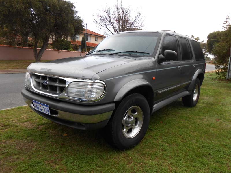 1998 FORD EXPLORER XLT (4x4)
