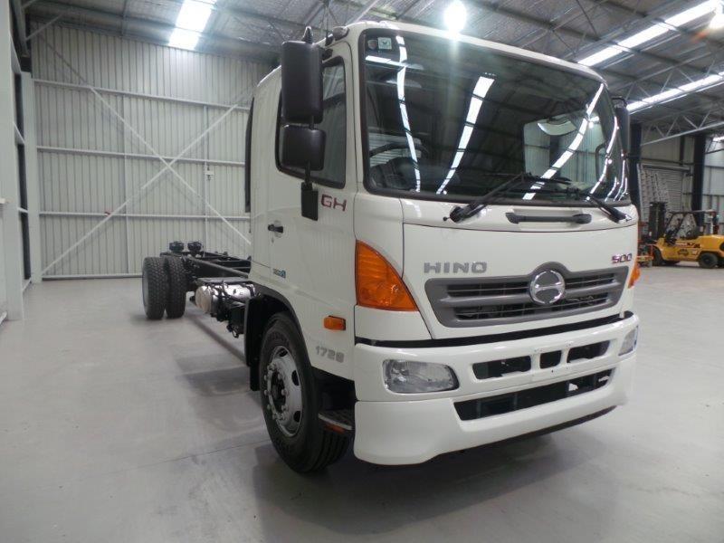 2015 HINO 1728 XXL AIR