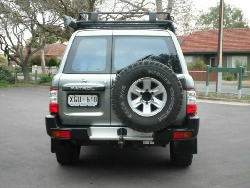2004 NISSAN PATROL ST (4x4) GU III