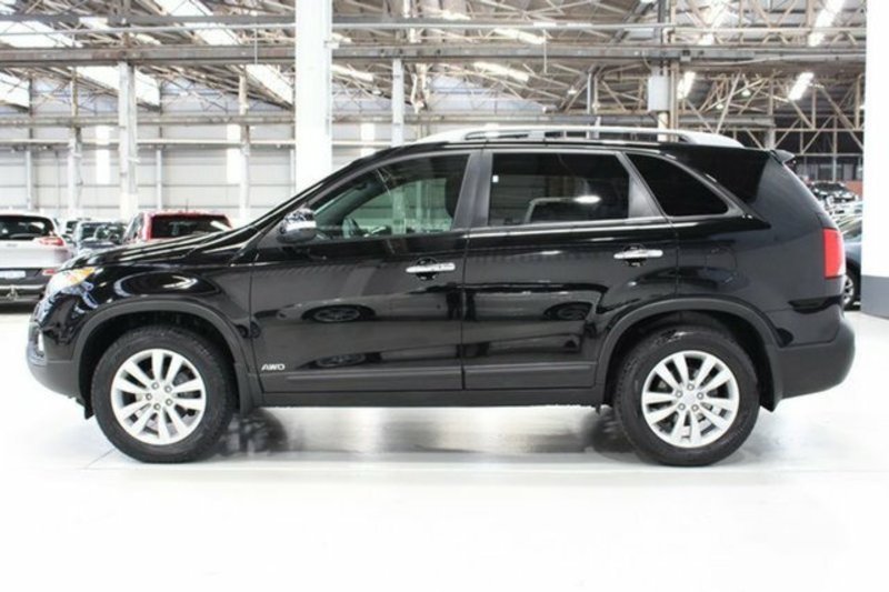 2011 KIA SORENTO PLATINUM (4x4) XM MY11