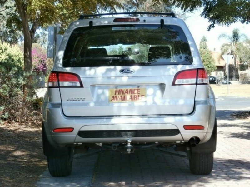2010 FORD ESCAPE ZD