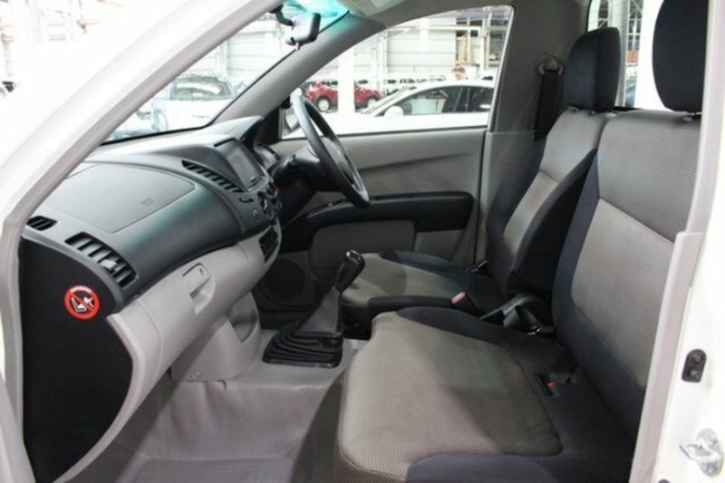 2009 MITSUBISHI TRITON GL MN MY10