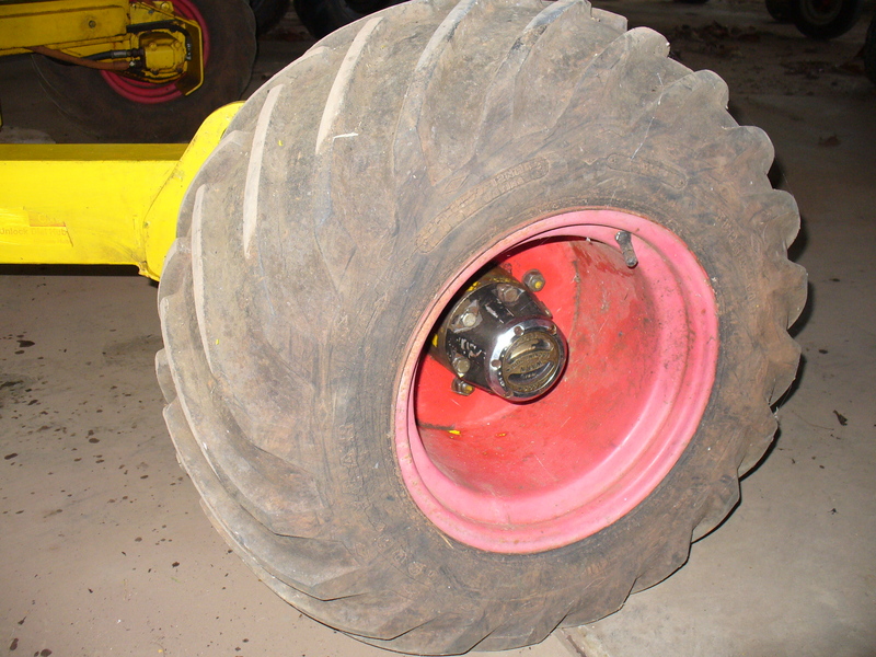 2005 CHERRY PICKER AFRON
