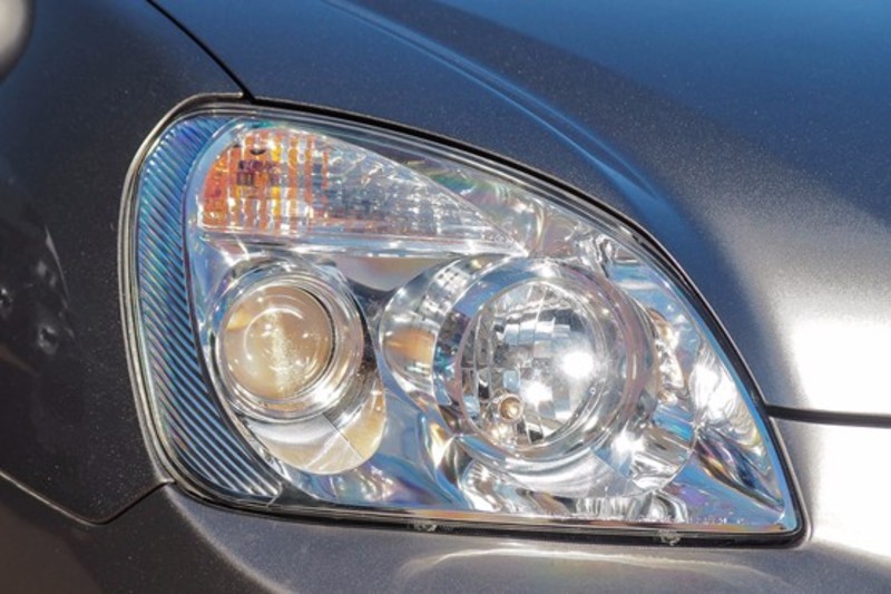 2010 KIA RONDO LX UN