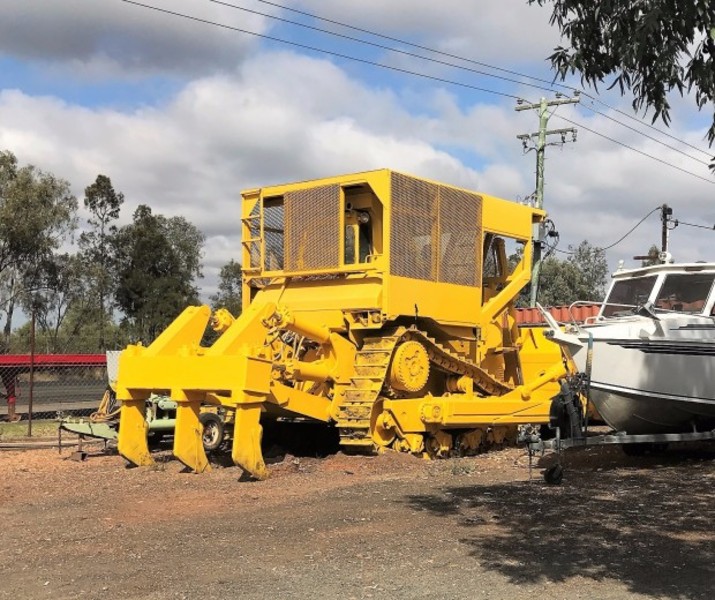 CATERPILLAR D9L Dozer