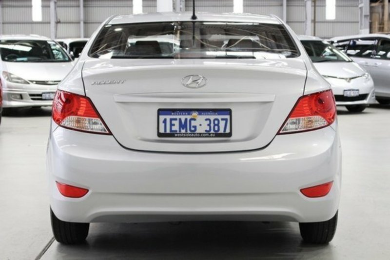 2014 HYUNDAI ACCENT ACTIVE RB2