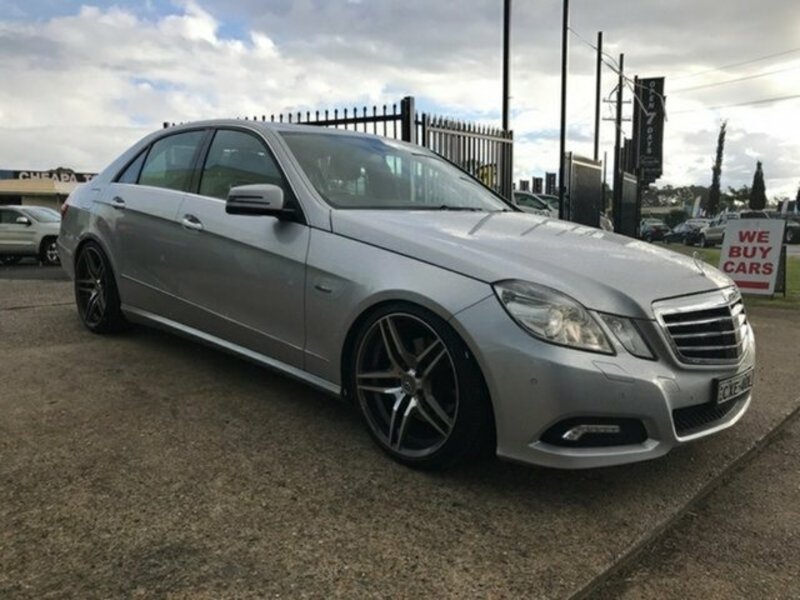 2010 MERCEDES-BENZ E250 CDI W212 BlueEFFICIENCY Avantgarde Sedan 4dr Spts Auto 5sp 2.1DT