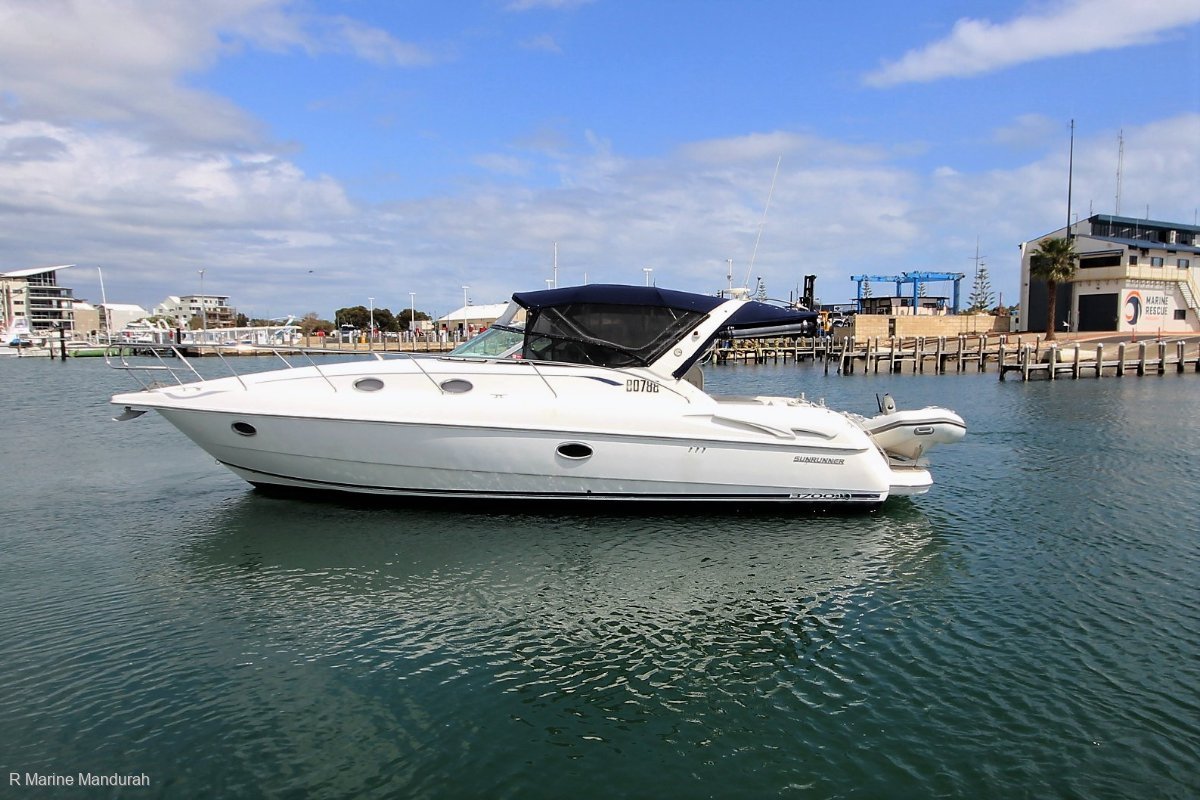 2002 SUNRUNNER 3700 ***