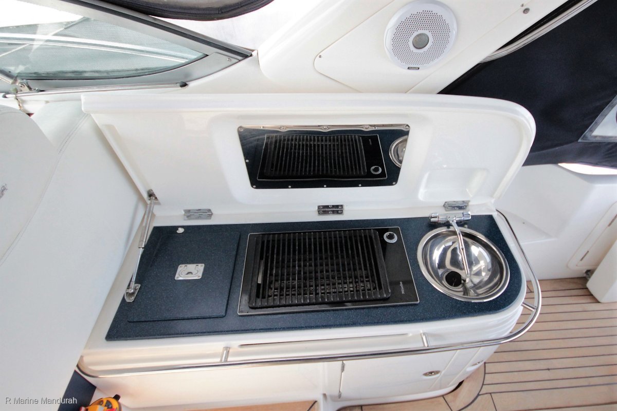 2002 SUNRUNNER 3700 ***