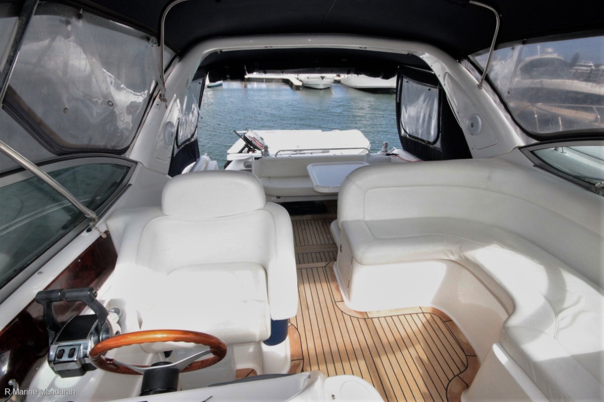 2002 SUNRUNNER 3700 ***