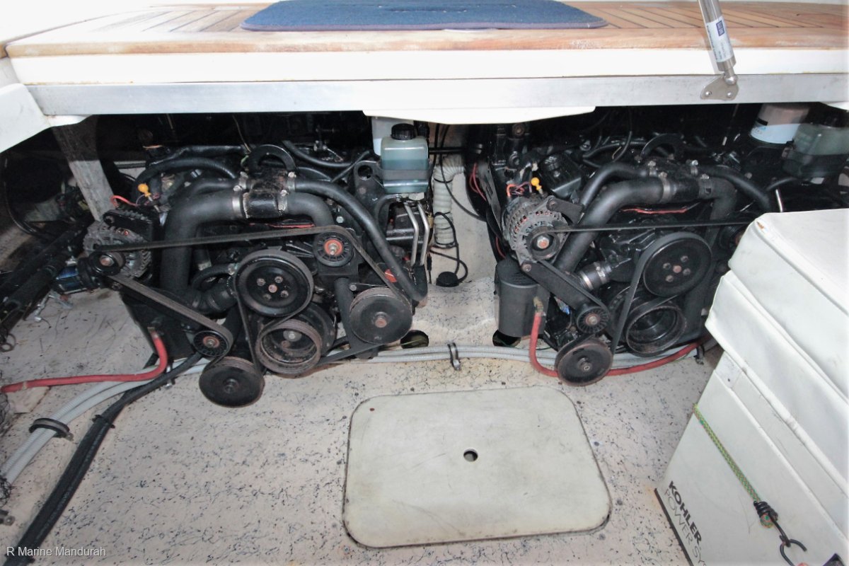 2002 SUNRUNNER 3700 ***
