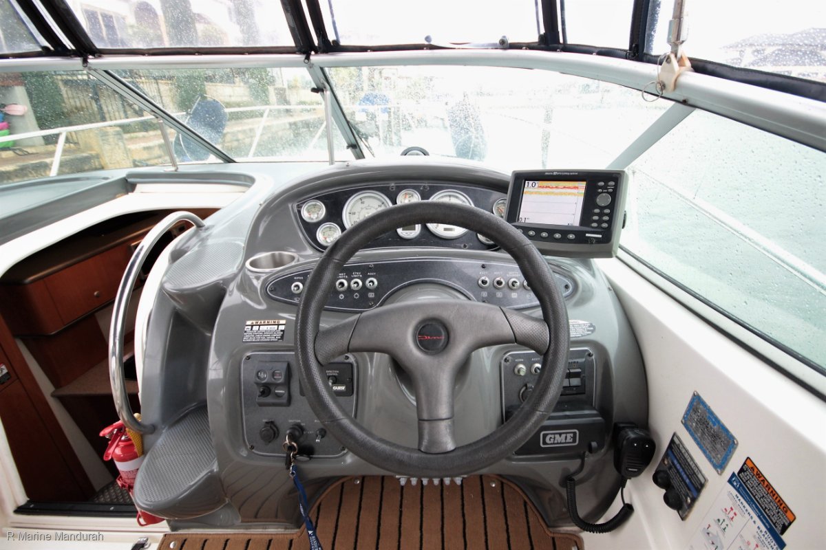 2005 MAXUM 2700 SE CRUISER