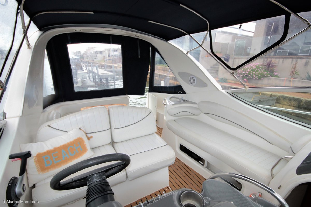 2005 MAXUM 2700 SE CRUISER
