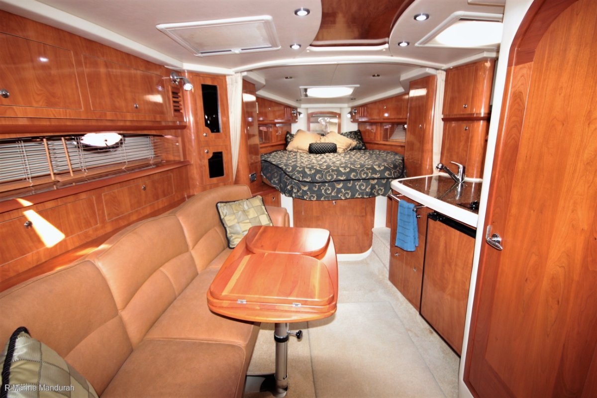 2006 FOUR WINNS VISTA 348 CRUISER