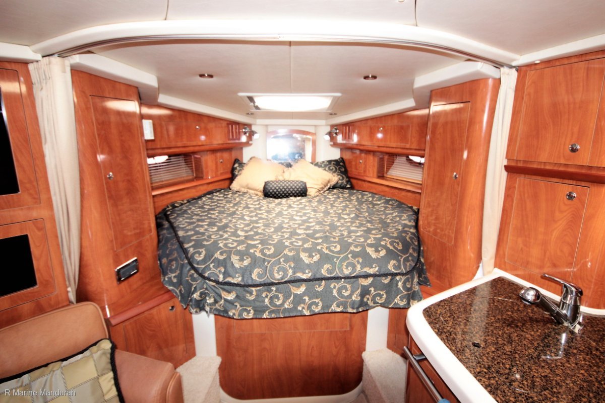 2006 FOUR WINNS 348 VISTA CRUISER