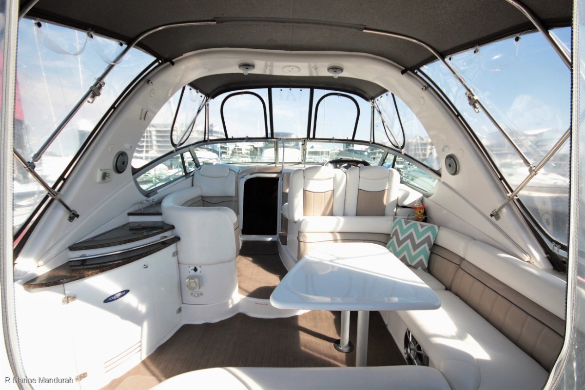 2006 FOUR WINNS 348 VISTA CRUISER