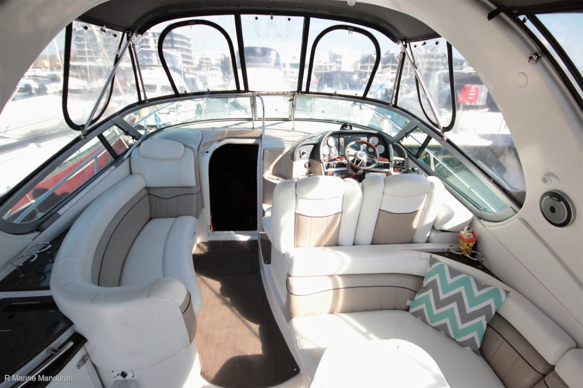 2006 FOUR WINNS 348 VISTA CRUISER