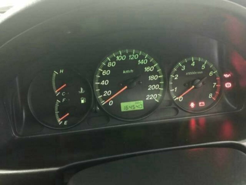 2003 MAZDA 323 ASTINA