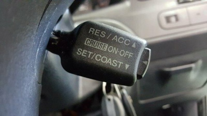 2005 HYUNDAI ELANTRA FX 2.0 HVT XD MY05
