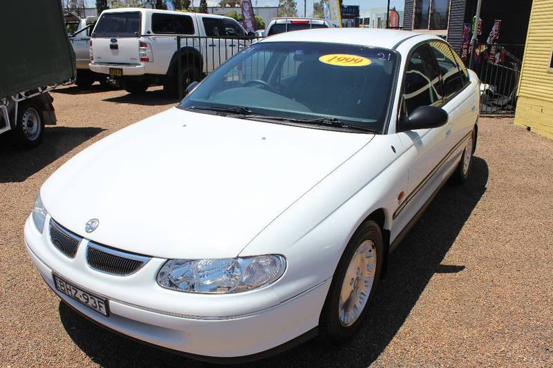 1999 HOLDEN COMMODORE EQUIPE VT