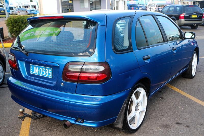 2000 NISSAN PULSAR SSS N15 S2