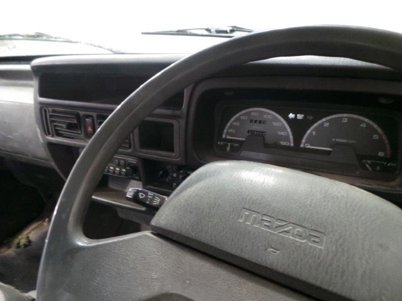 1998 MAZDA E2500