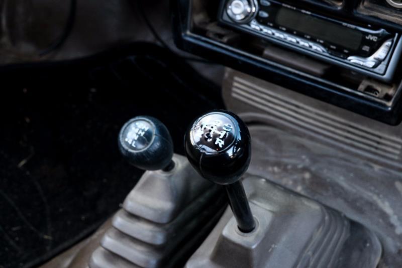 1987 NISSAN NAVARA