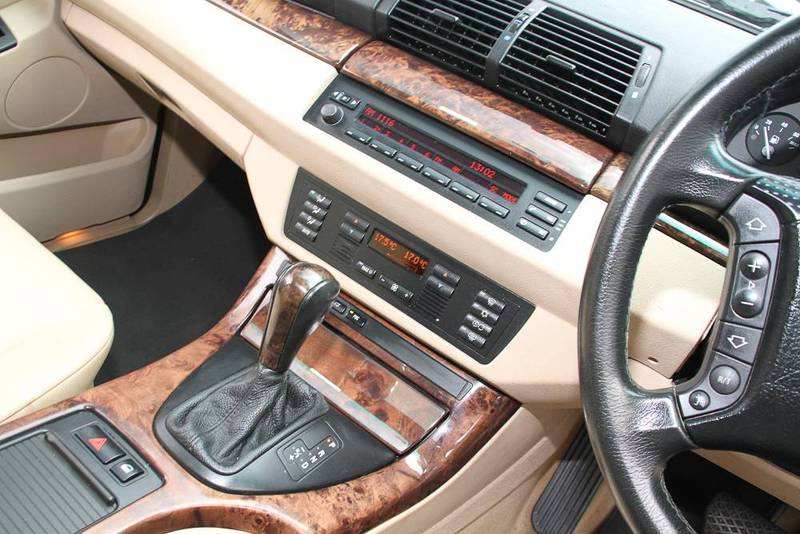 2003 BMW X5 3.0i E53