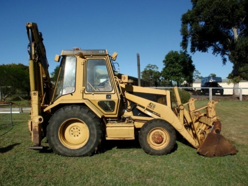 CATERPILLAR 428 428 Loader