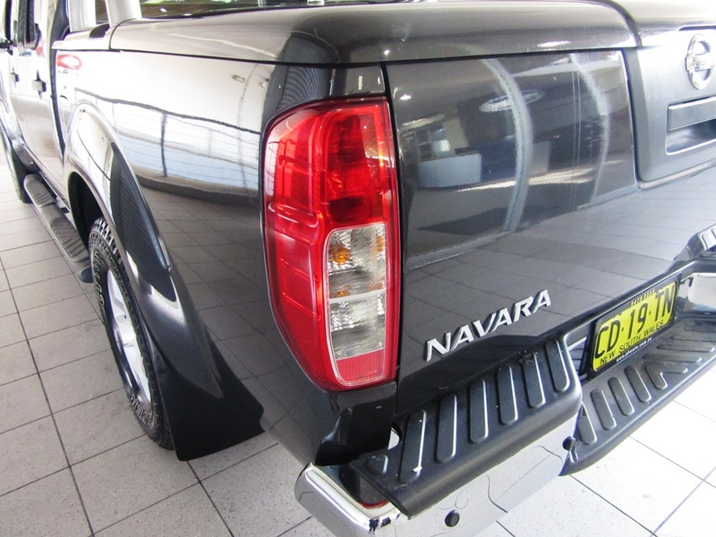 2006 NISSAN NAVARA ST-X (4x2) D40