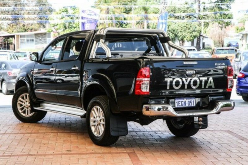 2013 TOYOTA HILUX SR5 (4x4) KUN26R MY12