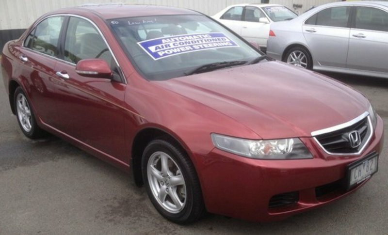 2004 HONDA ACCORD EURO
