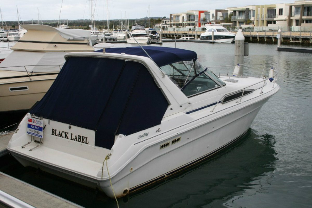 SEA RAY 330 SUNDANCER
