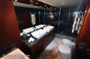 2009 PRINCESS P98 YACHT