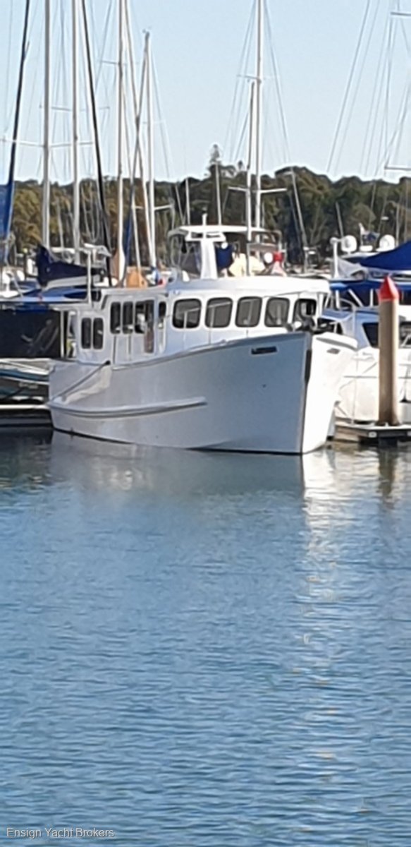 CUSTOM TRAWLER (CONVERTED)