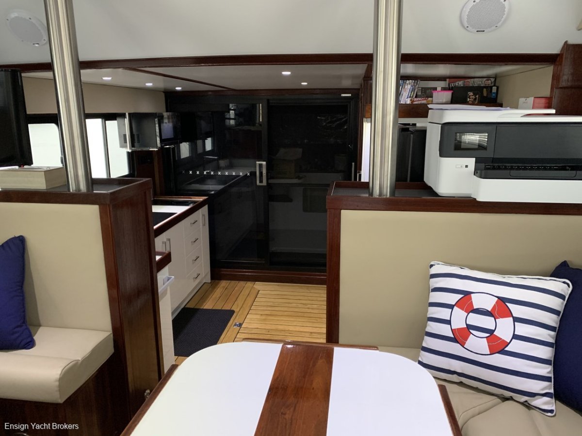 CUSTOM TRAWLER (CONVERTED)