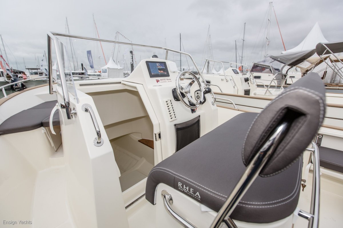 RHEA OPEN CENTRE CONSOLE