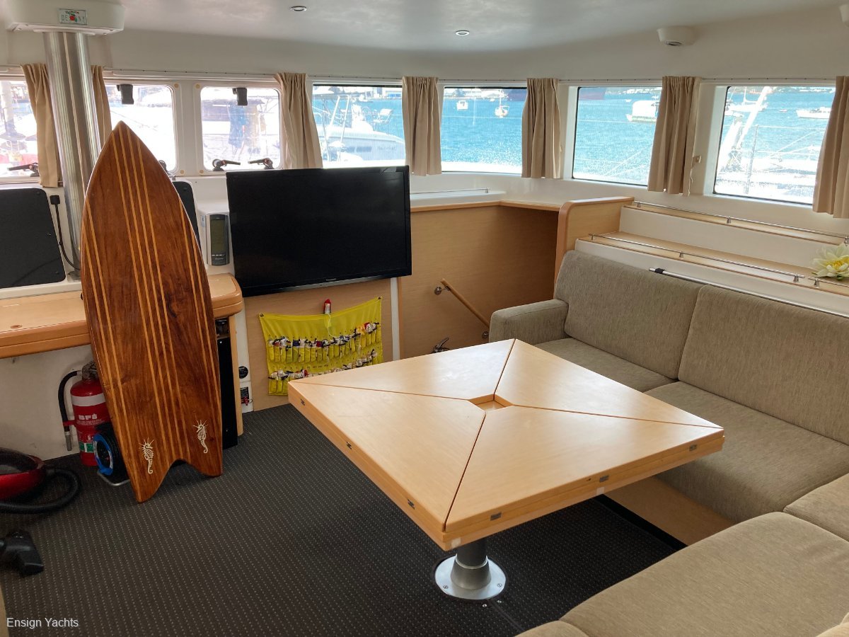 2009 LAGOON 500 CRUISER