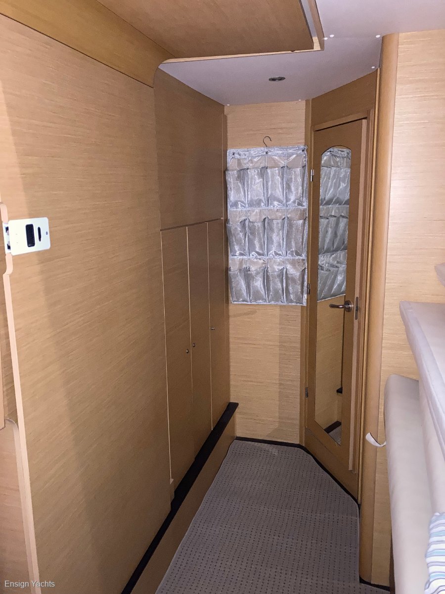 2009 LAGOON 500 CRUISER
