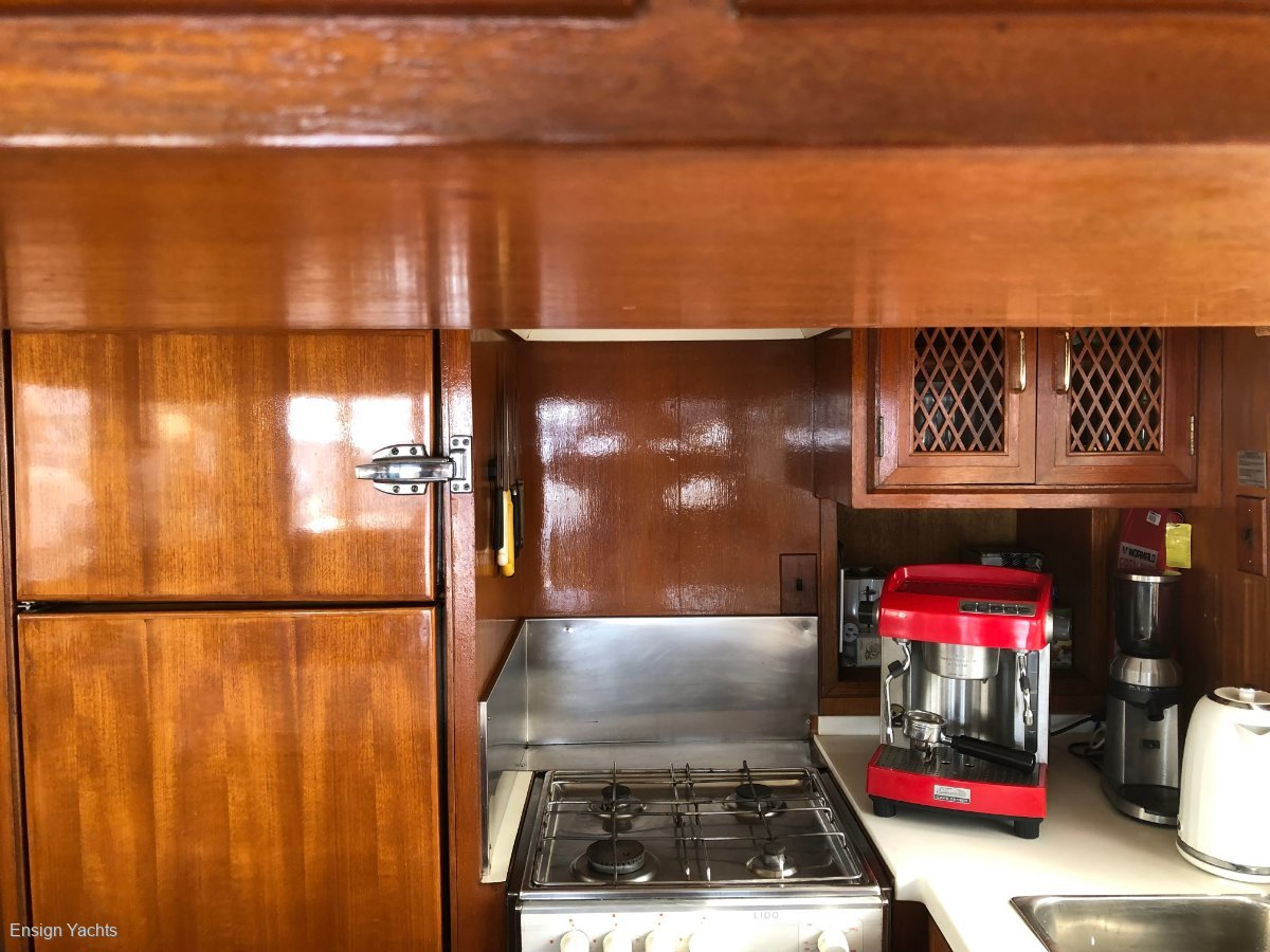 OCEAN ALEXANDER 55 PILOTHOUSE CRUISER