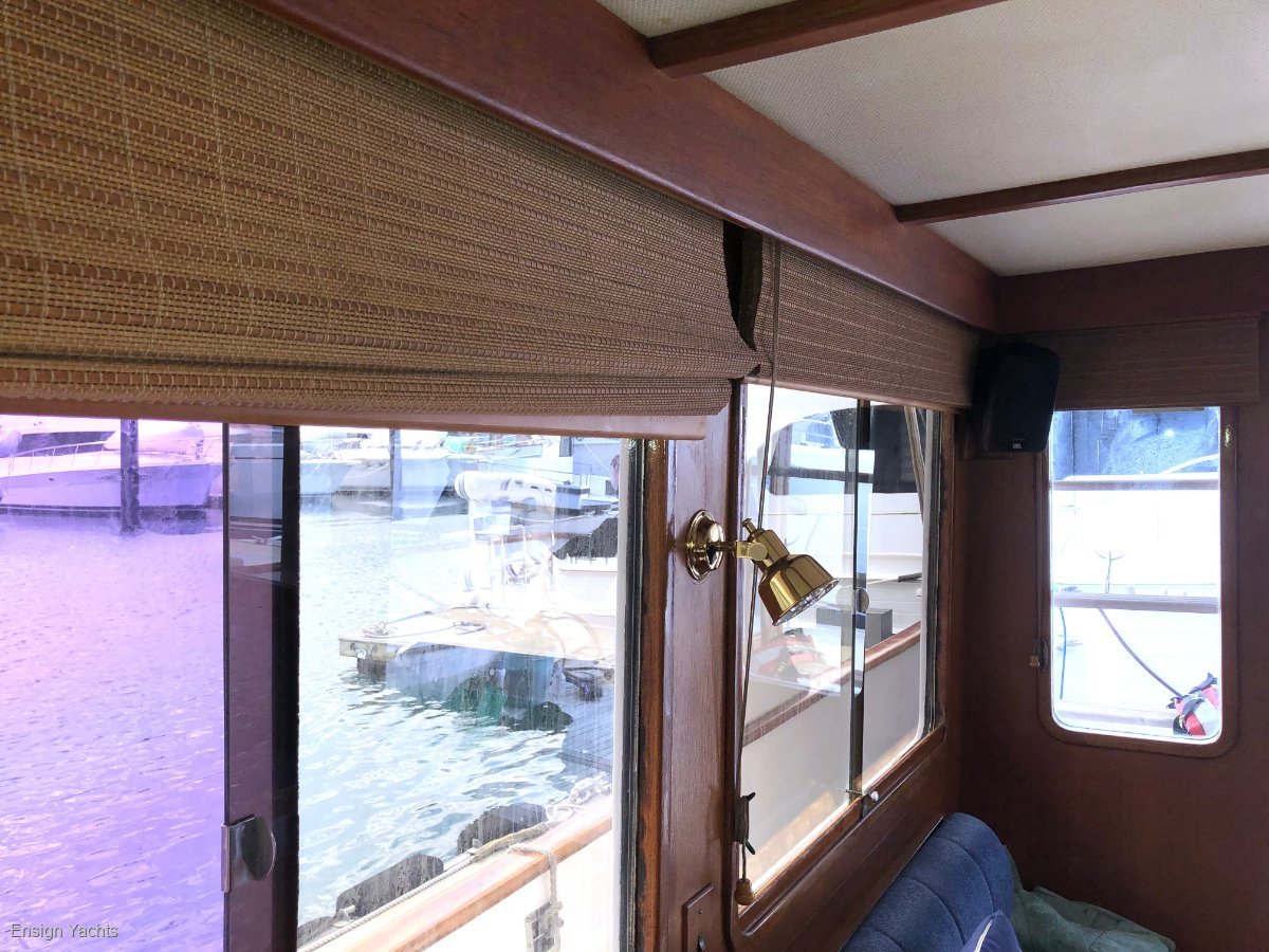 OCEAN ALEXANDER 55 PILOTHOUSE CRUISER