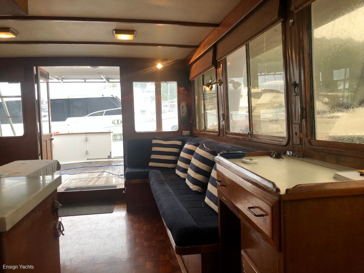 OCEAN ALEXANDER 55 PILOTHOUSE CRUISER