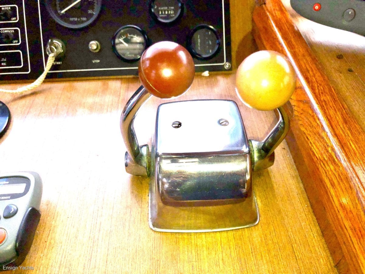 OCEAN ALEXANDER 55 PILOTHOUSE CRUISER