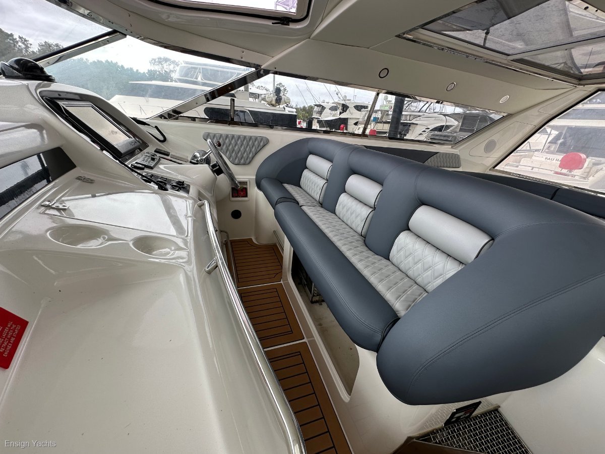 SUNSEEKER 60 RENEGADE HARDTOP CRUISER