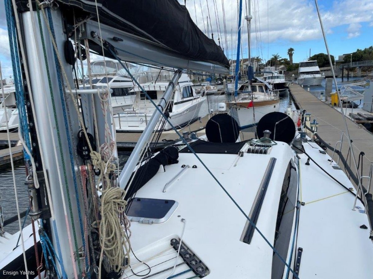 SYDNEY YACHTS 47 CRUISER