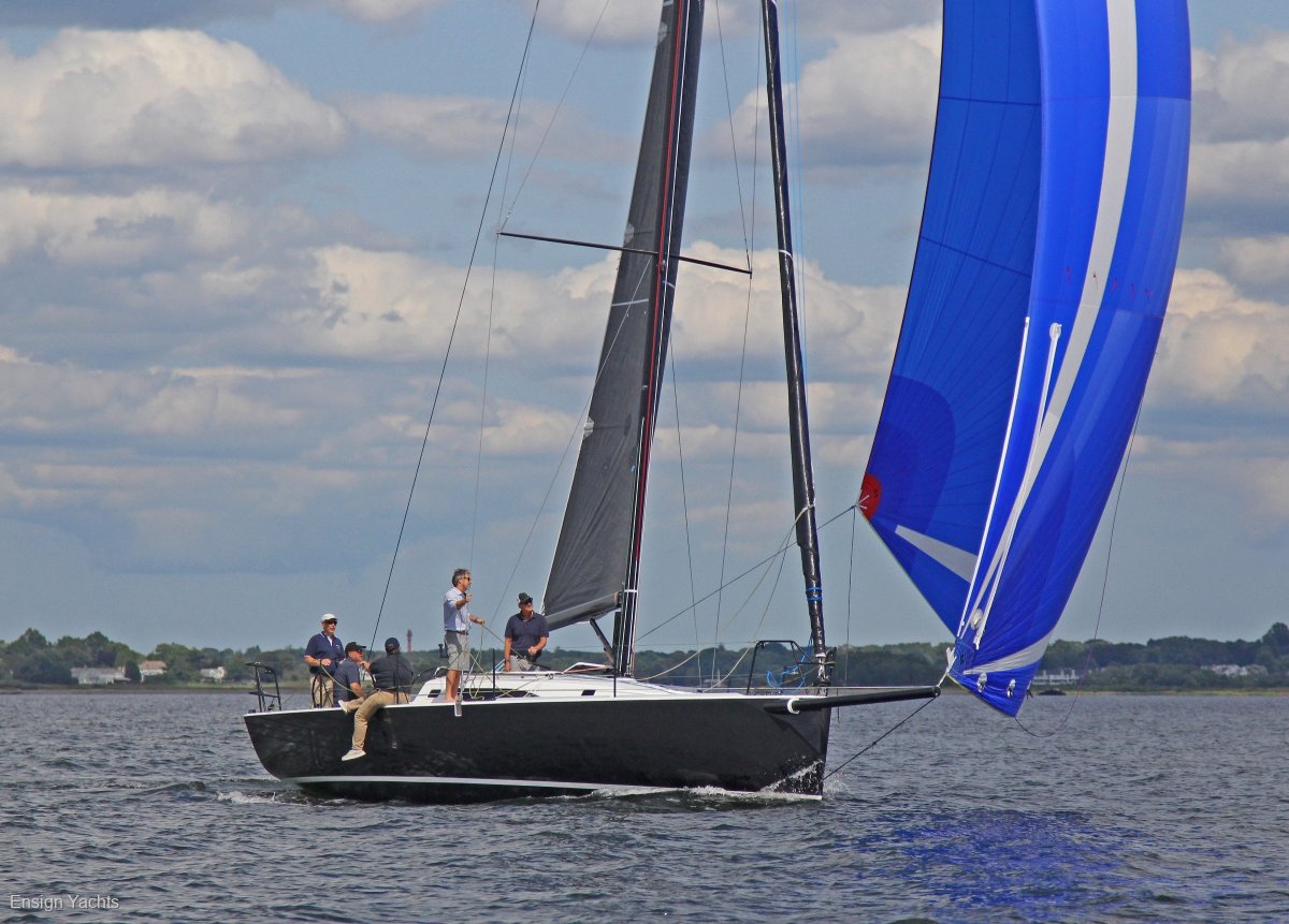 J BOATS J/121 SAILBOAT